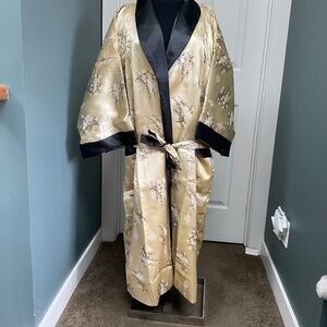 Gold and Black Reversible Lanna Pine Thai Silk Robe unisex size XL